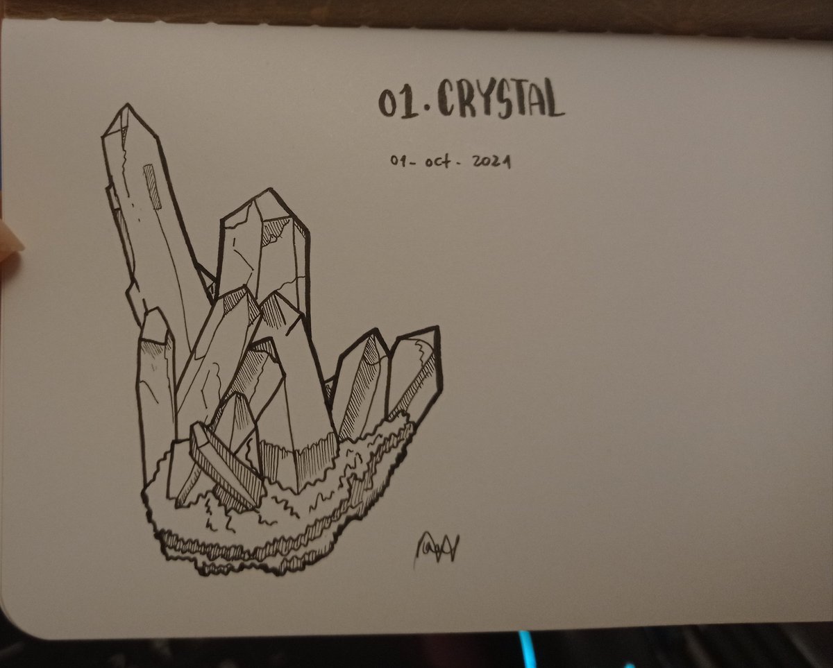 Kami_Rake's tweet photo. Me encantan los cristales y minerales pero nunca había dibujado uno. Así que he copiado modelos de cristales de Pinterest... Parte del reto es salir de la zona de confort. #Inktober #inktober2021 #inktobercrystal #InktoberDay1 https://t.co/X310MyaNw2