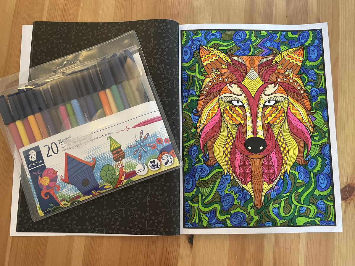 PFsimonabilkste's tweet photo. Honouring #creativitypillar during @weare_pf team retreat! I'm trying to find new ways to embrace creativity, since my job is already very creative 🎨 #coloringbook https://t.co/sb6Df9eA9J