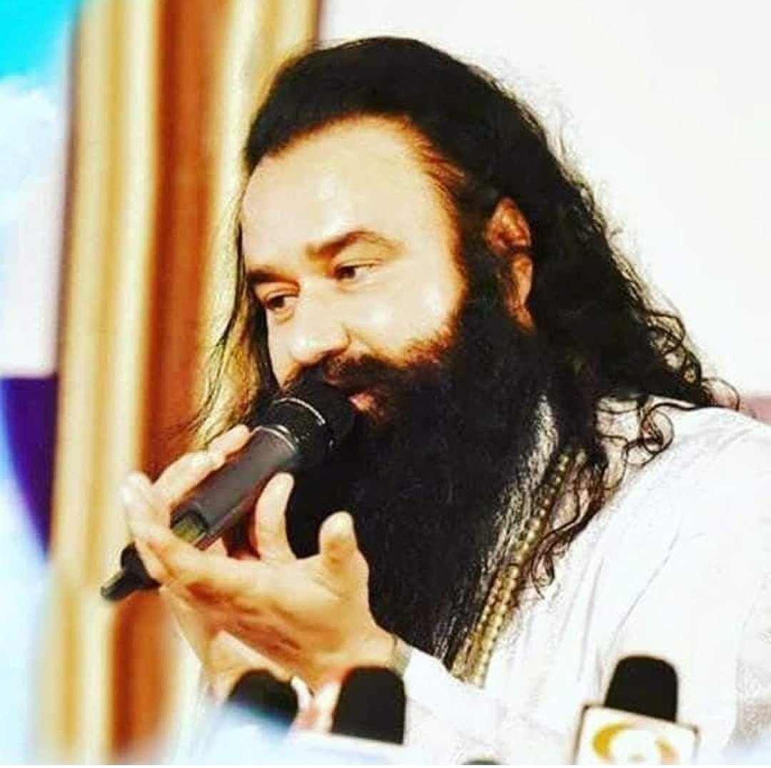 Deep46422630's tweet photo. 🌟🌟🌟🌟🌟🌟🌟🌟🌟🌟🌟🌟
बहुत छोटी हैं मेरे ख्वाहिशों
की List📝
पहली भी तुम और
आख़री भी तुम…😍❤️
@Gurmeetramrahim  Guru Papa ji ❤️
#RabbMeet
#SaintDrMSG
🌟🌟🌟🌟🌟🌟🌟🌟🌟🌟🌟🌟 https://t.co/4zJ2aaiaGg
