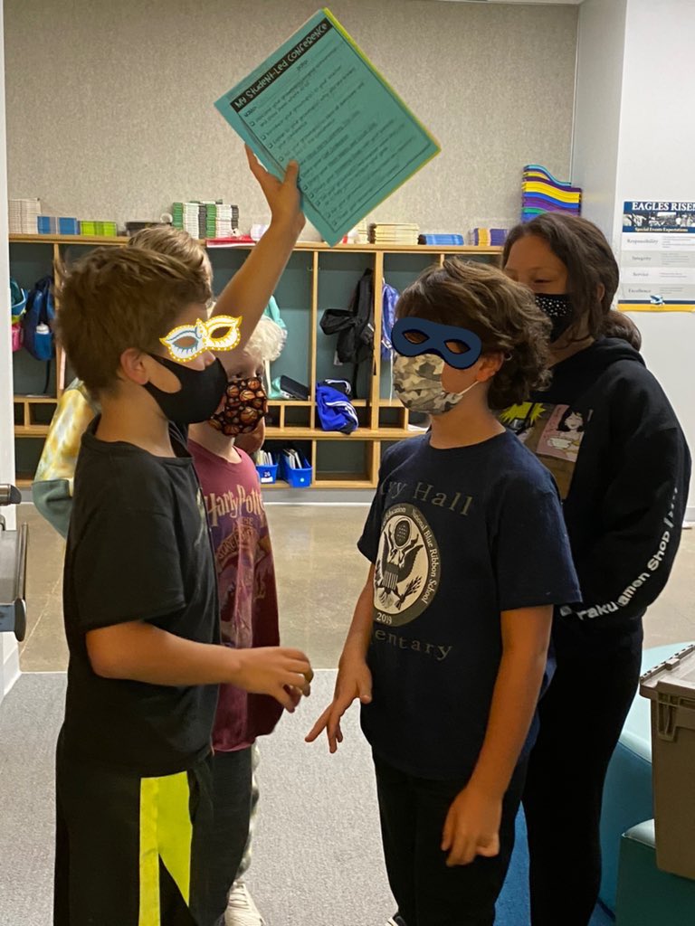 MrsT_harrison's tweet photo. 5th Graders Rehearsing their student-led conferences. Between goal setting, work habit reflections, and identifying their strengths and improvement needs these kiddos have been working really hard. So excited to see these young people shine! #StVrainstorm @SHPK8 https://t.co/mgGlxtNYoJ