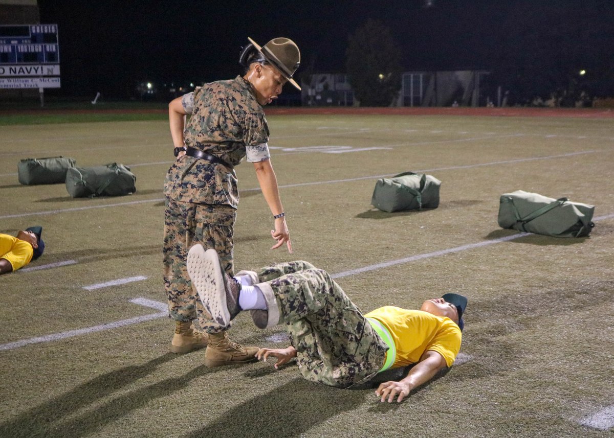 USNavy's tweet photo. What are your #FitnessFriday goals? https://t.co/iwZjZjxAWw