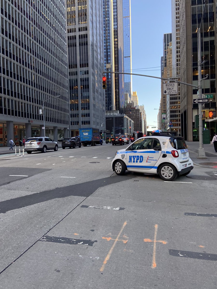 Uh oh somebody is unda awest!