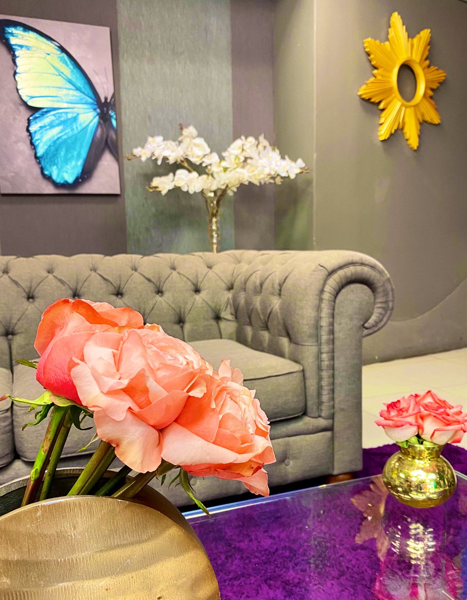 LlegOH! el Mes #Pink a la Casa Mediática del Sol ☀️ 
BienvenidOH! #Octubre2021 a <a href="/VOSTV/">VOS TV</a> la sede del Baby Shower en honor a la Princesa Gabriela 🧡
Hoy descubriremos el segundo NOMBRE de la integrante más pequeña del Team AsoleadOH! 👏