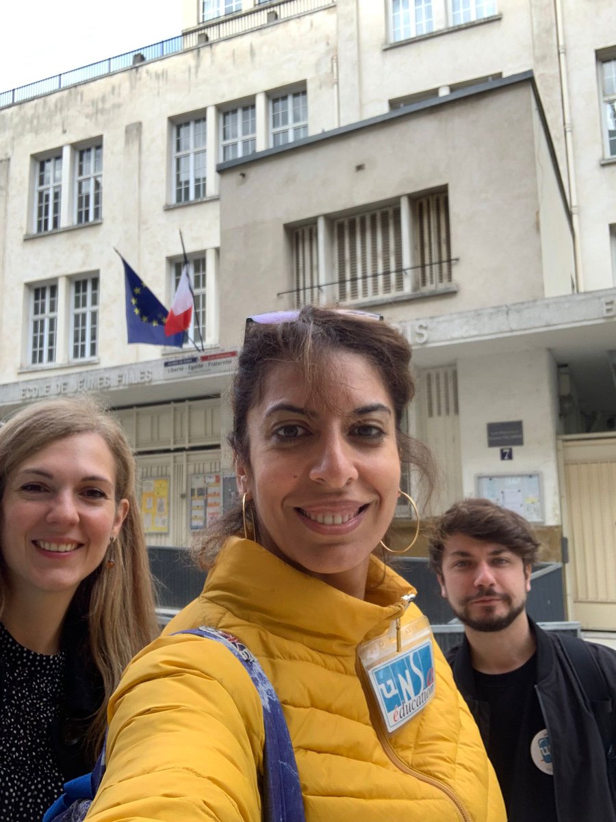 SE_UNSA75's tweet photo. Trois bonnes visites dans le 18ème pour la team de choc @SE_UNSA75 : @LiliaLarbi, Pierre et Alexandra à la maternelle Flocon, collège Pierre Curie et LP Valadon https://t.co/k8NhT6pRQZ