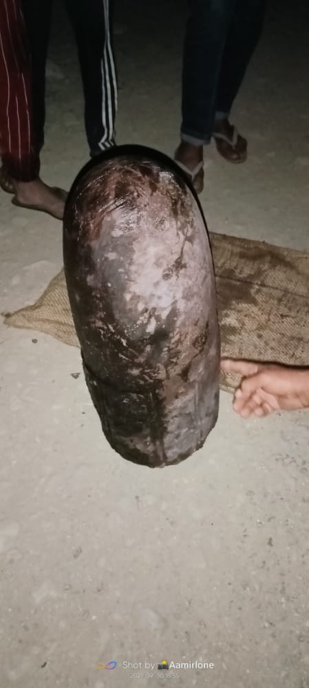WMartyrs's tweet photo. History can't be buried... Shivling found in Langate area of Handwara 🙏.. #Kashmir #Shaivism #ShaivisminKashmir https://t.co/LD2XvImRkq