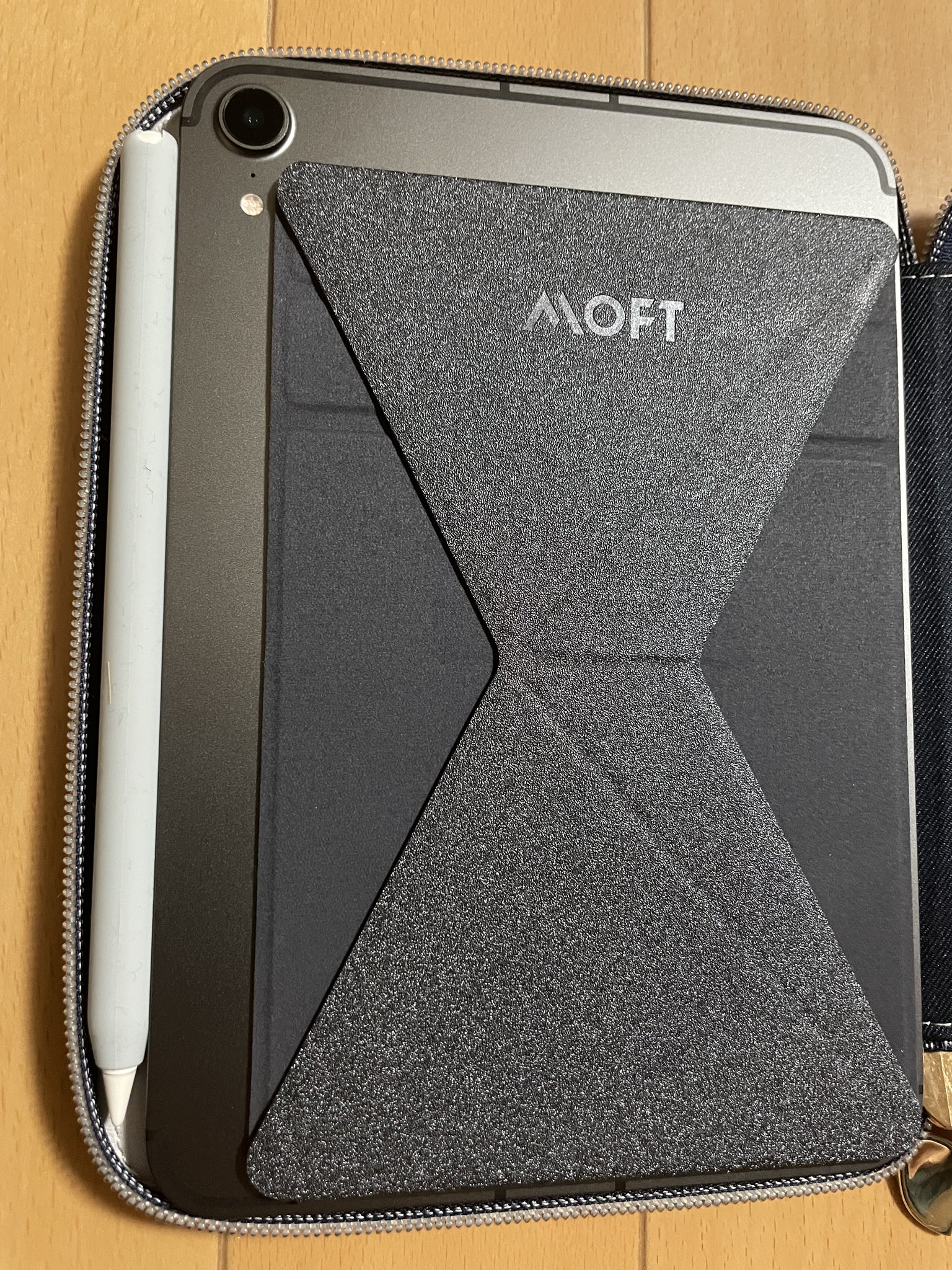 百々 Ipad Mini 6のケースは今年買った刀剣乱舞の手帳ケースと本体にmoft X タブレットスタンド 7 9インチ用 を貼って使います 刀剣乱舞 手帳 Ipad Mini 6 ケース T Co Wqwhckjhpi Twitter