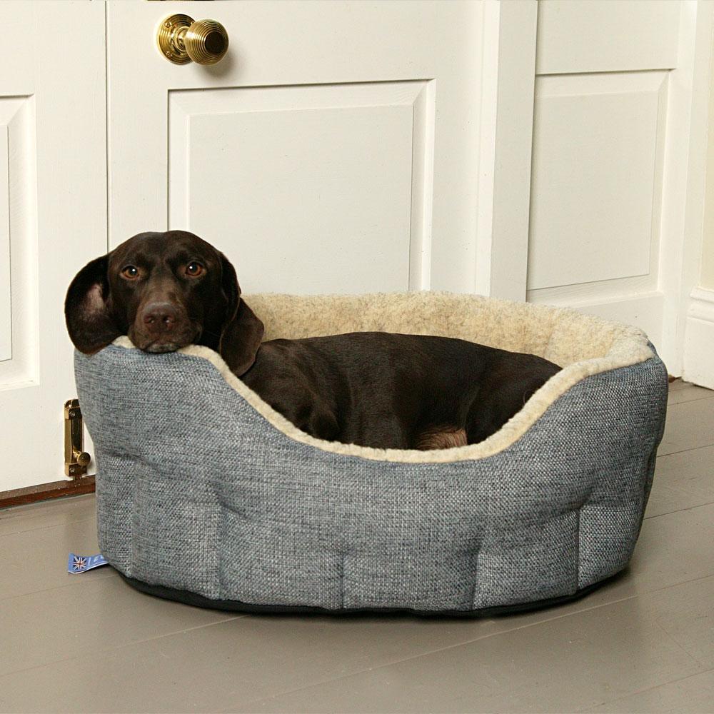 deep sided dog bed