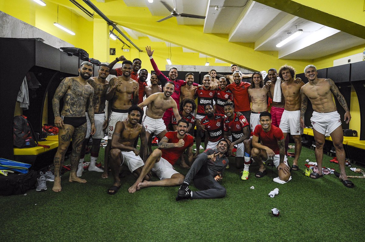 futebol_info's tweet photo. Flamengo supera meta do orçamento e atinge premiação de R$ 73 milhões na Libertadores.

Previsão do clube era de chegar, no mínimo, à semifinal.

Vaga na final garantiu mais R$ 32 milhões e premiação total chegará a R$ 121 milhões em caso de título.

🗞 @geglobo
📸 Marcelo Cortes https://t.co/W0eUTkUbHO