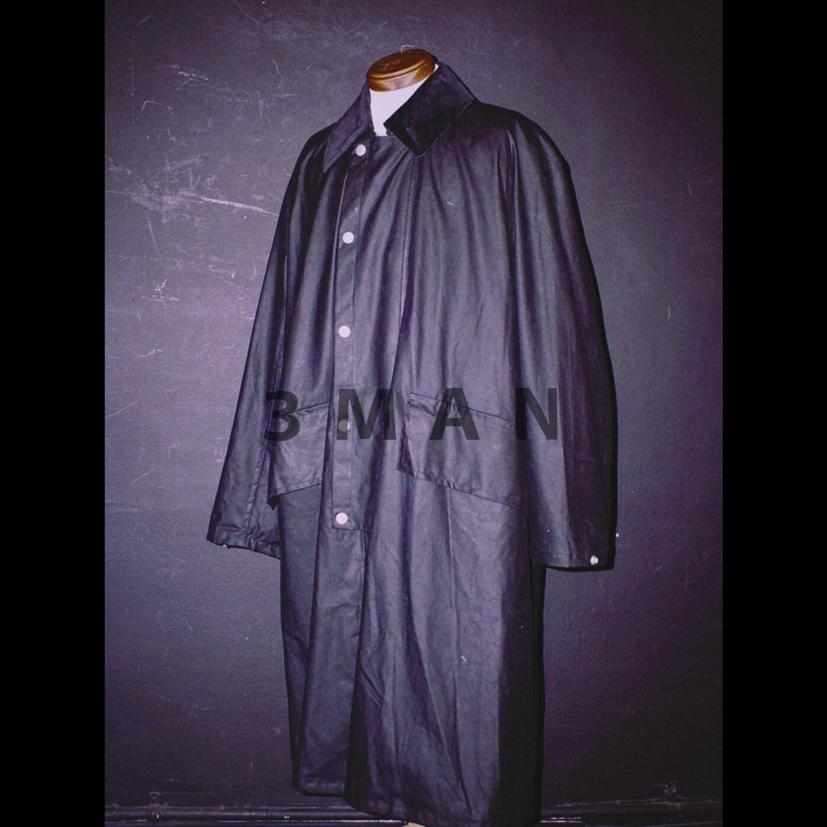 LANTIKI's tweet photo. 21AW October 2nd in stock.

- 3MAN -

◾︎RIDING COAT
color : olive, black

〈shop list〉
LANTIKI mericanwharf KOBE
LANTIKI centraaaaal TOKYO
LANTIKI market *10/2 12:00- https://t.co/BPNKJC92jZ