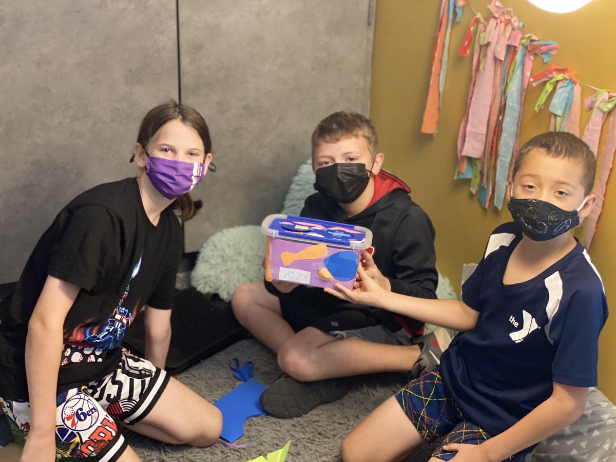 mrs_bcpraytor's tweet photo. So proud of our classroom ACTION TEAMS! They made me so proud this morning! @MillsRiverSch https://t.co/7YqCvCB1NV