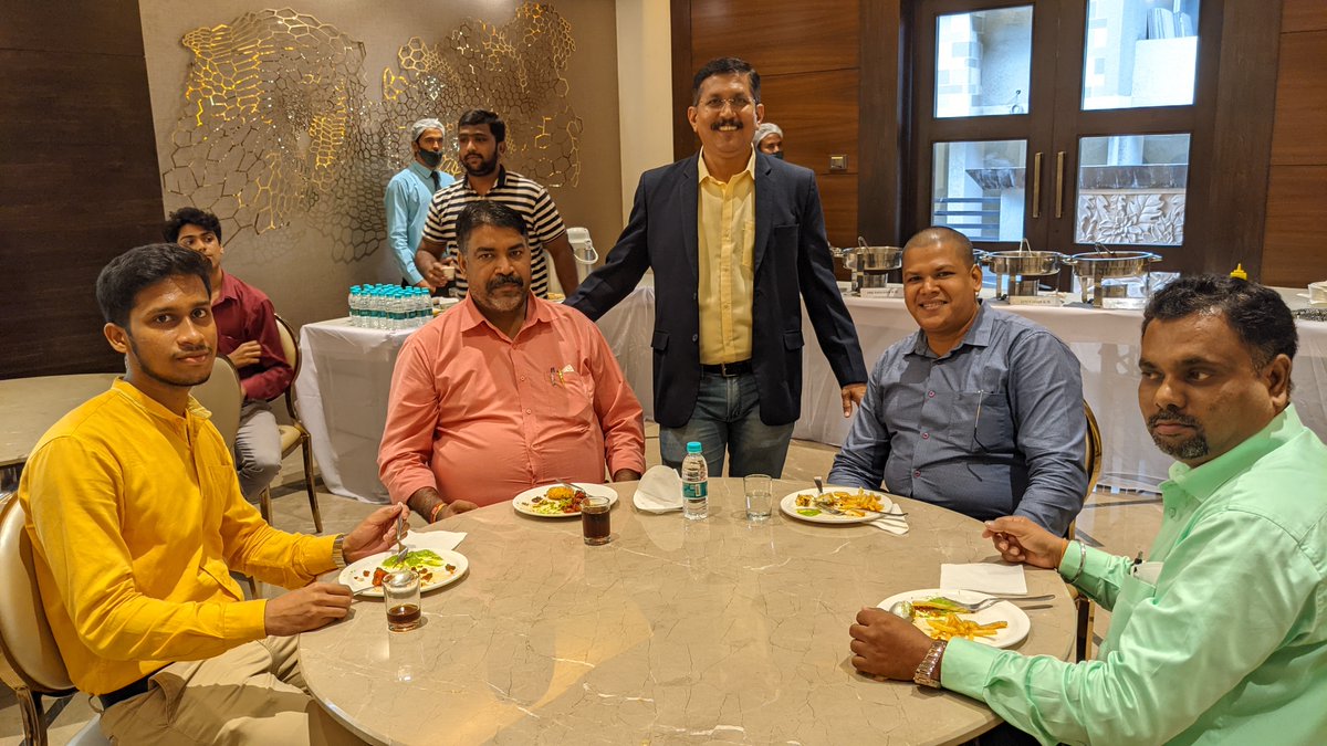 AryanOneHousing's tweet photo. Our Channel partners have been adding more value in our marketing and sales. Aryan One announced the Achievers Club to further emphasize their importance and felicitate the top performing CPs. Check it out!
#AryanOne #CPMeet #ChannelPartnersMeet #ChannelPartners #RealEstate https://t.co/YymRMcBnJA