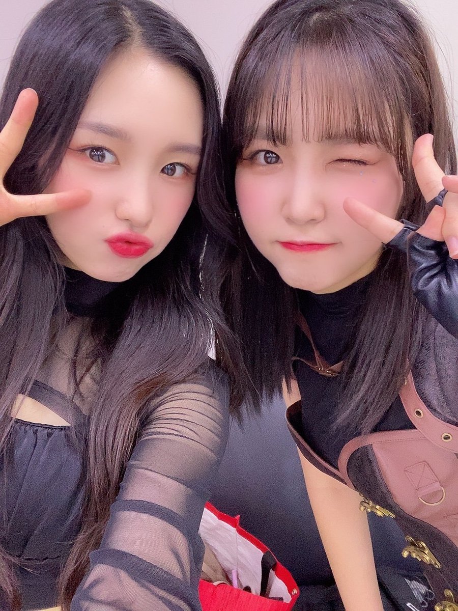 PF_Official_X's tweet photo. [#핑크판타지] 모모카

뮤콘💖💛💖💛

#핑크판타지 #PINKFANTASY #ピンクファンタジー #시아 #Seea #예찬 #Yechan #하린 #Harin #아랑 #Arang #대왕 #Daewang #희선 #heesun #미쿠 #Miku #모모카 #Momoka #독 #poison https://t.co/hqBE2ndJY1