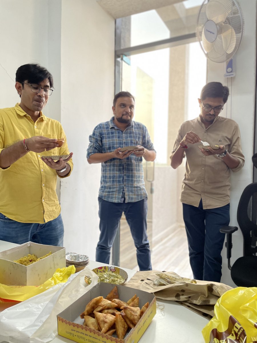 aveosoft's tweet photo. One great thing about returning to the office is having fun with your colleagues. we are not bound by any day to enjoy and celebrate all that we have. 
Here are some of our favourite moments from our #funfriday

#Aveosoft #OfficeFun #EmployeeeEngagement #Officegames #Friday https://t.co/5fQrktcCjS