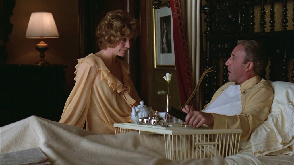 MacReadys_Beard's tweet photo. #70FilmsFromThe70s 57/70
Being There ('79)
⭐⭐⭐½
I thought the same way Laurence Olivier did when he turned down Melvyn Douglas' role- we really didnt need a #ShirleyMacClaine masterbation scene. A big distraction from what they'd been building, but #PeterSellers is marvellous. https://t.co/o1Bdn6j7A5