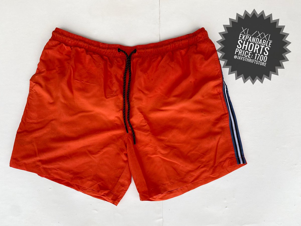 JaysThriftStore's tweet photo. Did someone ask for  hot shorts ??
Limited items in store now! Shop away ooo🕺🏾💃🏾

Send a DM or WhatsApp 08130329782!

Note: Check sizes &amp; prices in the frame before you make your picks. 🤎 https://t.co/FenVAtptb4