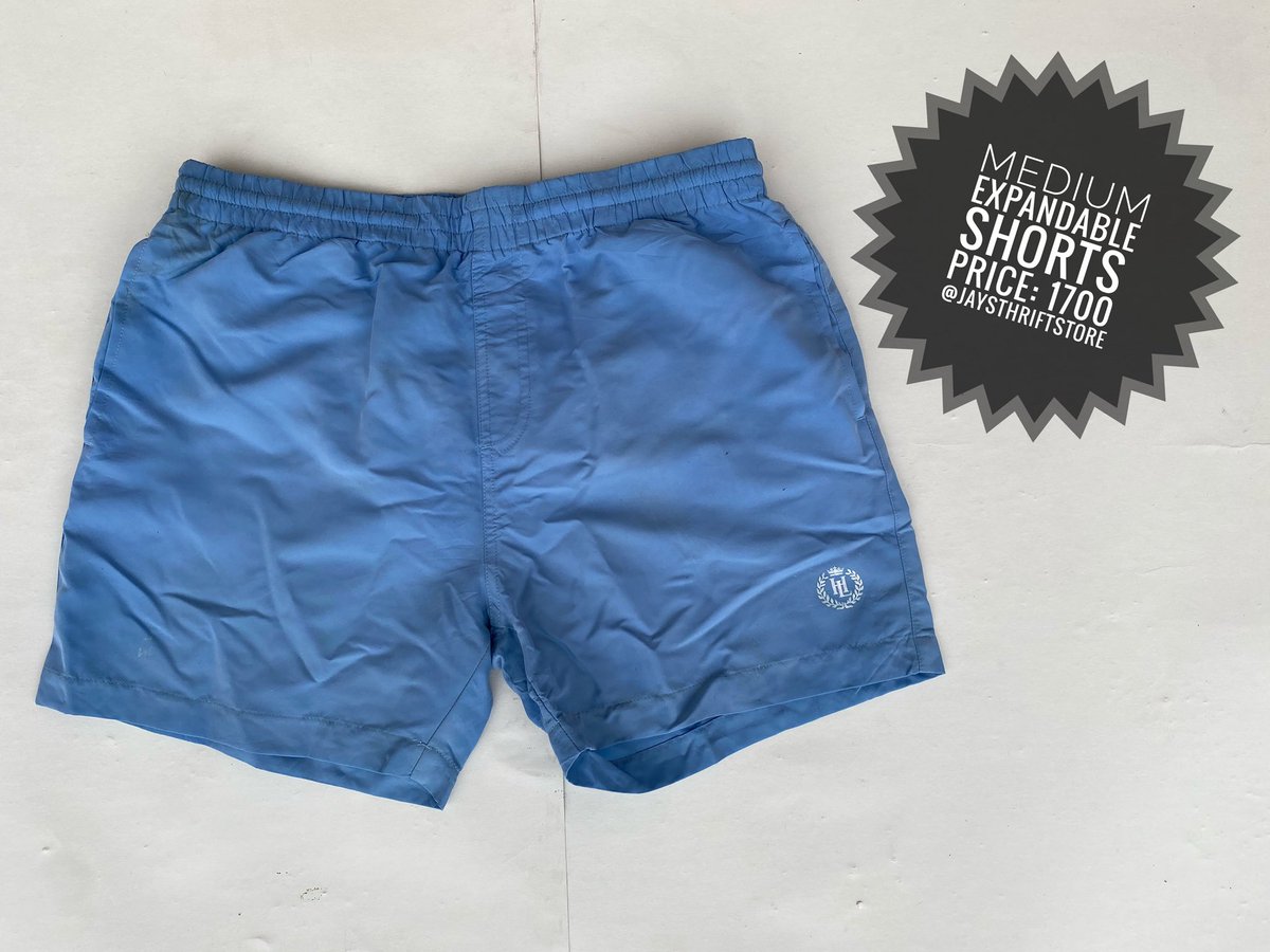 JaysThriftStore's tweet photo. Did someone ask for  hot shorts ??
Limited items in store now! Shop away ooo🕺🏾💃🏾

Send a DM or WhatsApp 08130329782!

Note: Check sizes &amp; prices in the frame before you make your picks. 🤎 https://t.co/FenVAtptb4