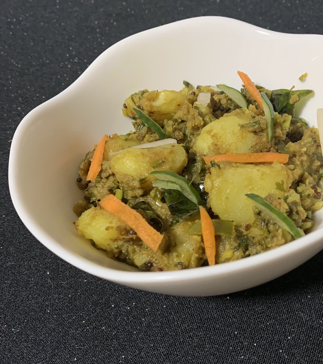 プージャのインドごはん ベジタリアン パクチーポテト 夫マノハさんコメント シンプルだけどおいしいメニュー 私の母もよく作って 子供にも人気でした 旅行やお弁当にも最適 どんなパンや他のメニューにでも合います 今日のインドごはん