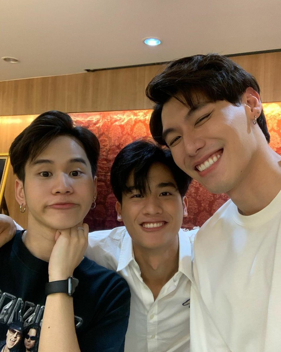 hourly tay tawan tweet media