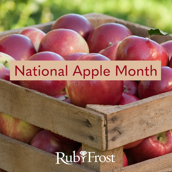 RubyFrostApple's tweet image. What better way to ring in fall than with a month dedicated to our favorite thing? APPLES! This month, and every month, we celebrate all things #RubyFrostApples. If you love apples like we do, comment with an apple emoji 🍎

#NationalAppleMonth #AppleLover