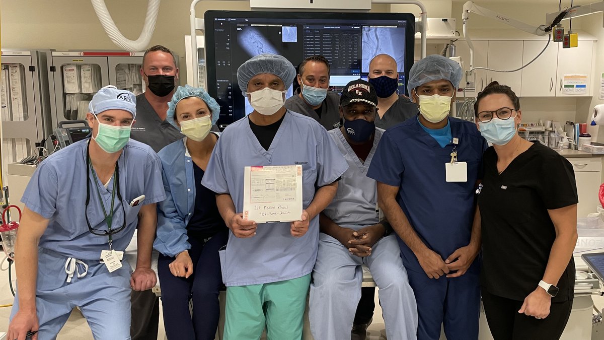 BIOTRONIK_US's tweet photo. Congratulations to Dr. Jasvindar Singh at @BarnesJewish on performing one of the first implants of our new Orsiro Mission Drug-Eluting Stent in the U.S.! 

Discover the next level of deliverability with #OrsiroMission #DES and view important safety info: https://t.co/64fTb4K7k8 https://t.co/QFgfM2PYCD