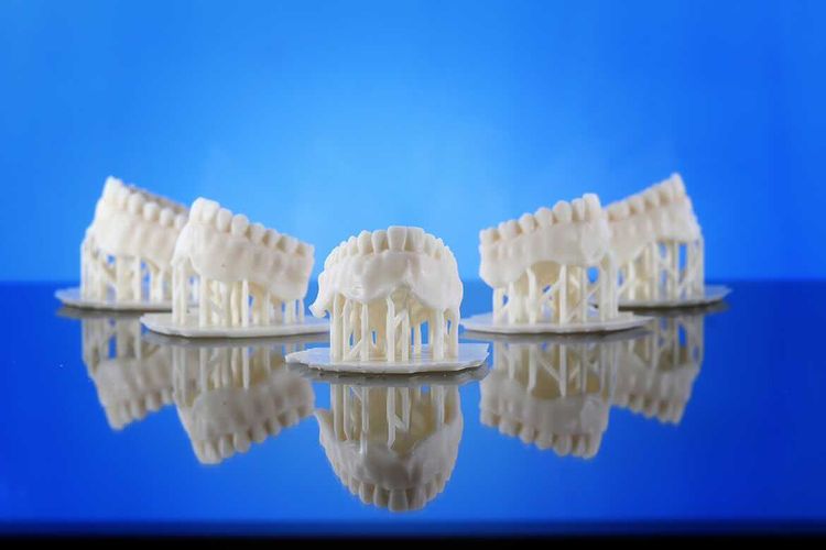 ackuretta's tweet photo. A pop of color for #WorldSmileDay 💙

#Ackuretta #PrintoftheWeek winner Hakan (IG: @dental_study) with #3Dprints with #FreeShape - excellent photos &amp; prints by a true #digitaldentistry enthusiast!

Keep up the good work 👏👏

#3Dprinting #dentalmodel #resin #dentistry https://t.co/0qp7r5IU6u