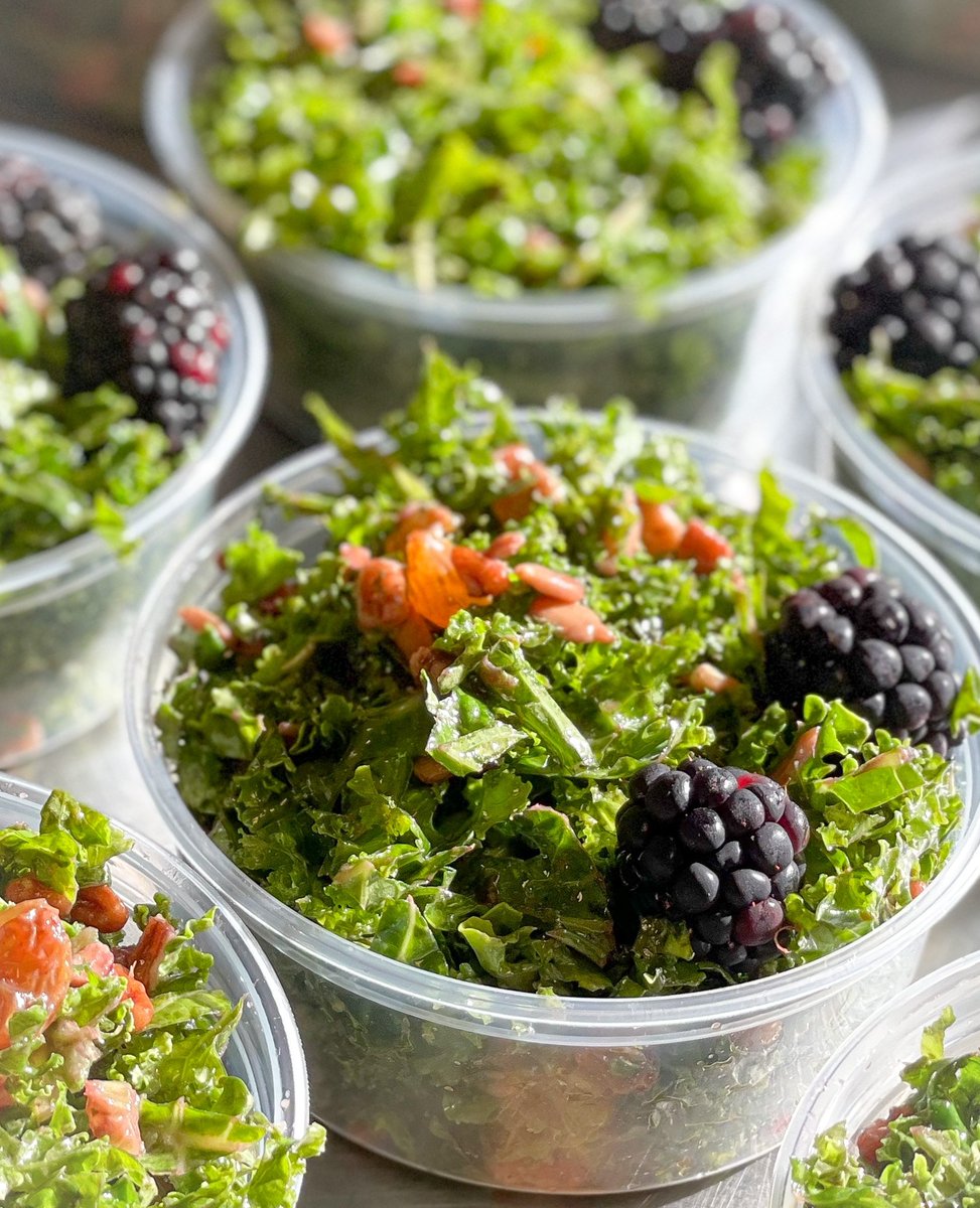 Make it healthy, but also delicious... we understood the assignment. 
▪️
▪️
▪️
#blackberrymarket #glenellyn #lagrange #eatbetterfeelbetter #eatlocal