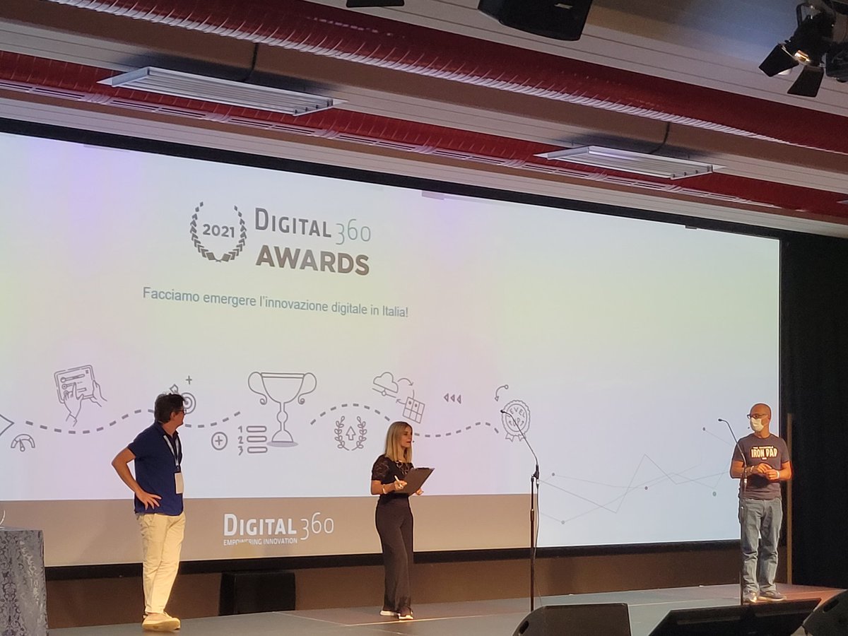 vzaglio's tweet photo. Partono le premiazioni dei pitch! #Digital360Awards https://t.co/aLUiNAzV4y