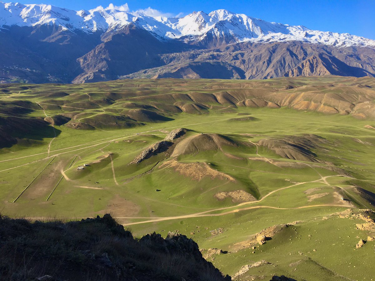 Maxhar77's tweet photo. 📍Qaqlasht meadow,upper chitral😍
#BeautifulPakistan #beautifulChitral #Greenery #nature #TwitterNatureCommunity @Humansofchitral @LandofPakistan https://t.co/0BMw0HkNjq