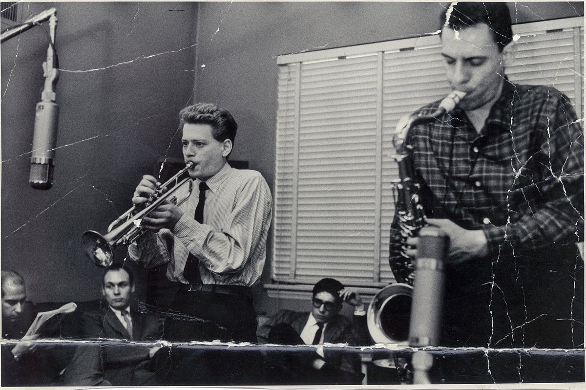 CLETimeRecords's tweet photo. Charlie Parker bandmate and trumpeter Red Rodney (September 27, 1927 – May 27, 1994) was billed as "Albino Red" during a southern tour with Parker in 1949 to avoid racial prejudice against a mixed race quintet. This was depicted in the 1988 Clint Eastwood film "Bird"
#redrodney https://t.co/7UKs2vzGjk