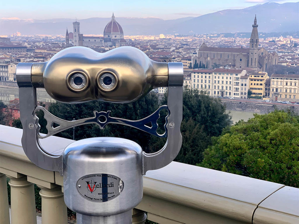 cannocchiale's tweet photo. Dai uno sguardo al mio ultimo articolo: Intervista a Flavio Vellardi – binocoli panoramici Made in Italy https://t.co/h18aMiowkr via @LinkedIn https://t.co/HHBywVdViZ