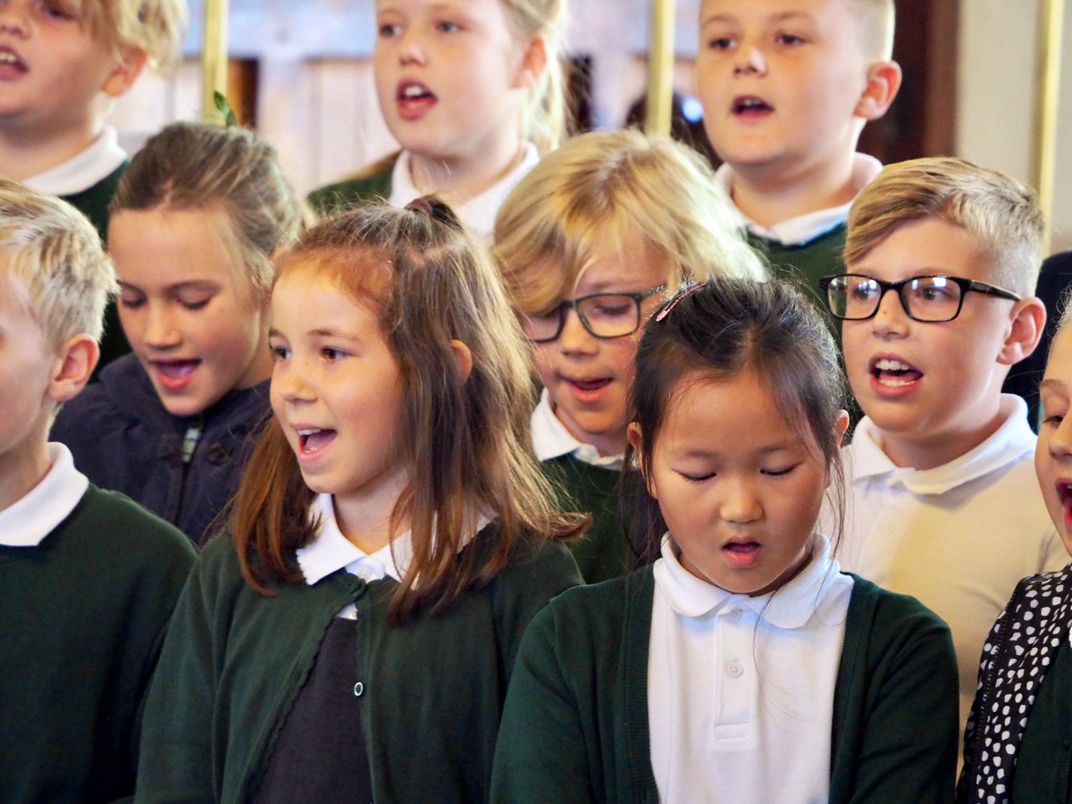 WittershamCEP's tweet photo. We had a wonderful Harvest Festival led by Reverend Lindsay and Jeanette. Each class performed a song or a poem and the church was beautifully decoratedπΎπ»π½ #harvest @CanterburyDio #Wittersham https://t.co/IjMBzfIGwF