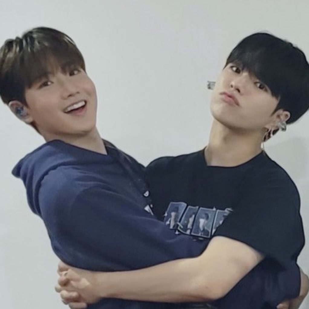 besties #jaekyu <a href="/treasuremembers/">TREASURE</a>