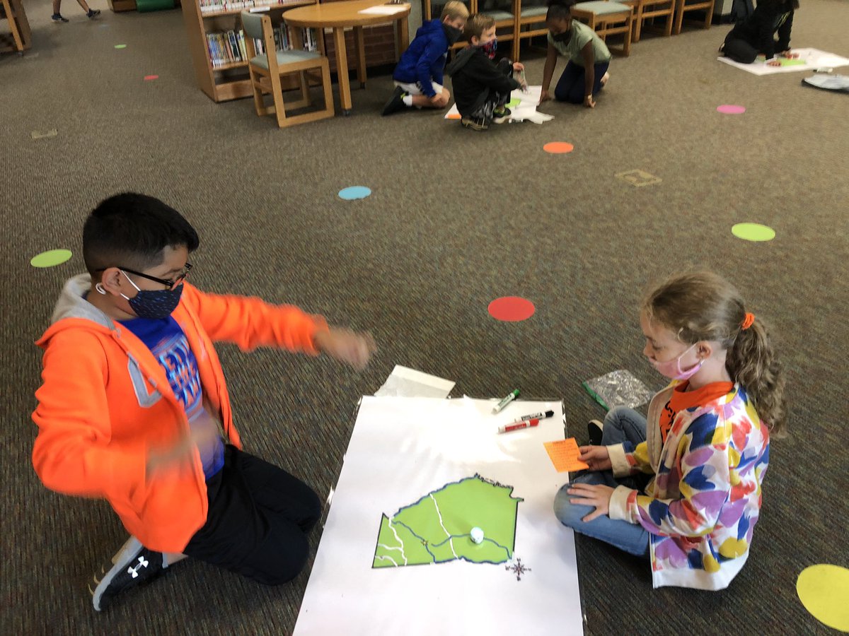 FletcherInFirst's tweet photo. Coding the regions and rivers of GA with Ozobots! @NHE_HCS @MrsCulpepperNHE @Ozobot #success https://t.co/7EU2V8hlTD