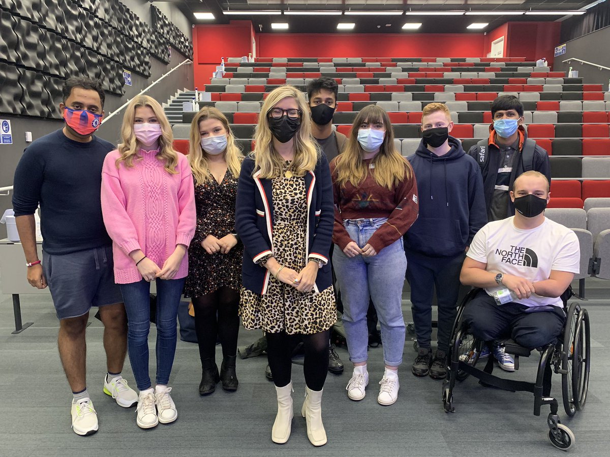 BroadcastCJS's tweet photo. Delighted to have our ex-alumni @Emmabarnett as our first guest speaker this afternoon! A fascinating insight into her successful career. #CardiffTrained #CJS2021 https://t.co/2gmsdtJpgP