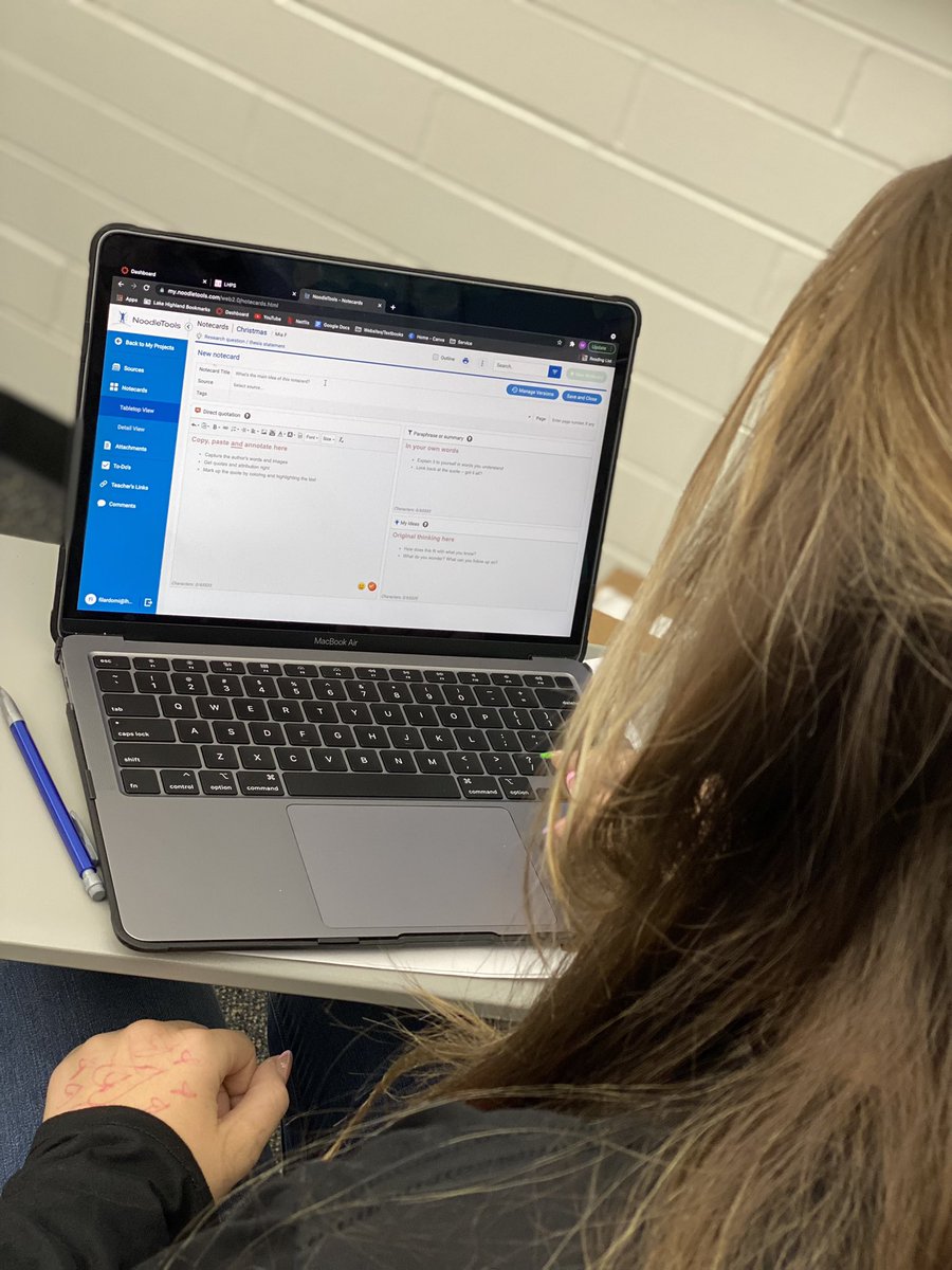Reading_Reba's tweet photo. @noodletools these @teacherdarden students were introduced to #Noodletools yesterday, and they have already added sources AND used note cards for their projects! #LHPSRollLibrary @LHPS_Libraries https://t.co/ySjl1eOTNk