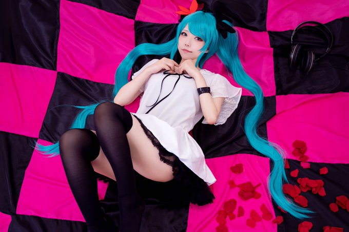 Twitterのコスプレ画像32