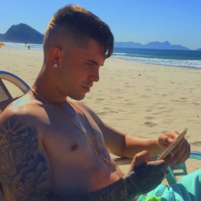 Lucas_Jeesus's tweet photo. #NovaFotoDoPerfil https://t.co/WXIQaJQCIW