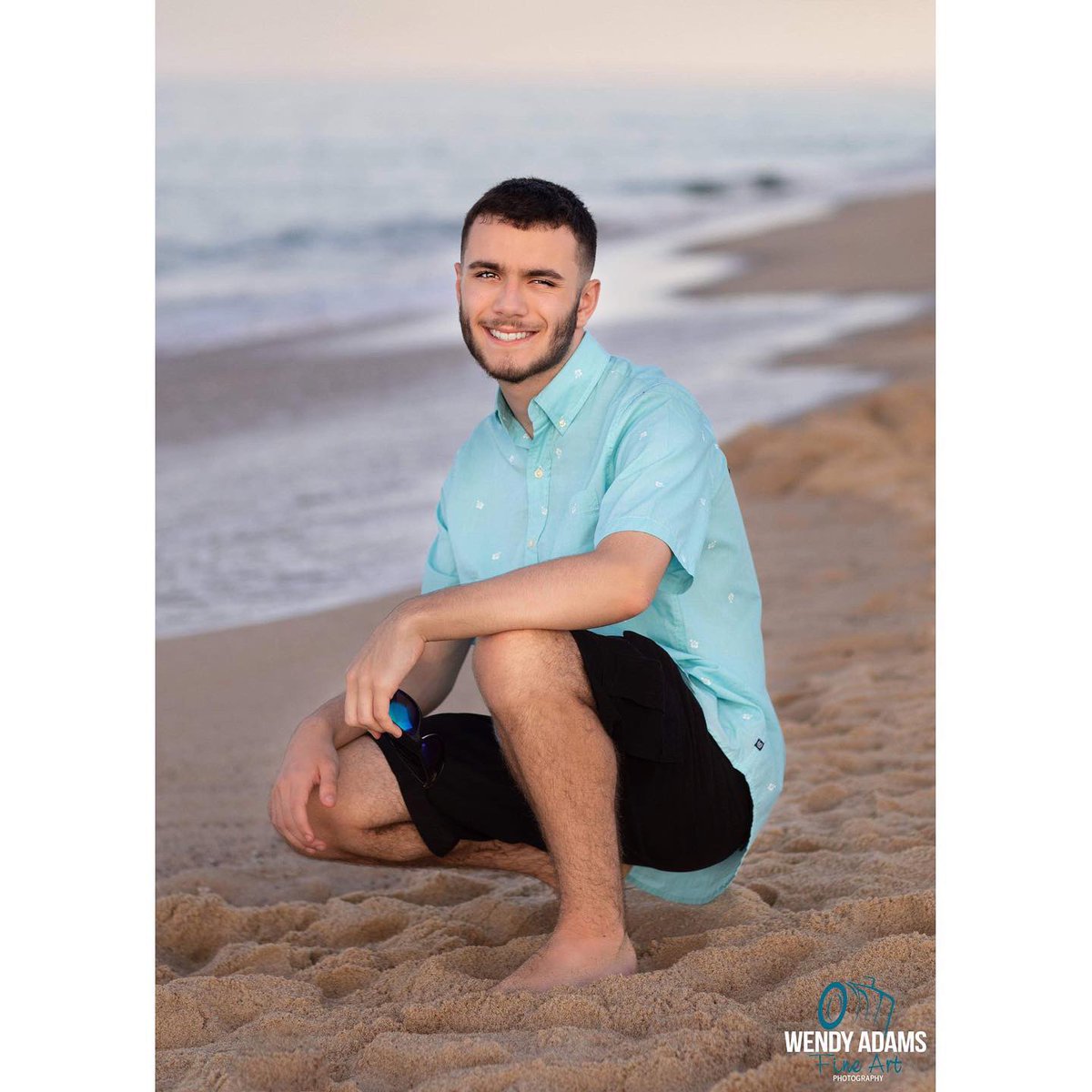 Wendypics's tweet photo. Senior portrait session is in full swing. We are moving from the soft light of summer to the beautiful colors of fall. Know a senior who would love a personalized session? #classof2022 #WendyAdamsFineArtPhotography #seniorportraits https://t.co/U0JCCOersA