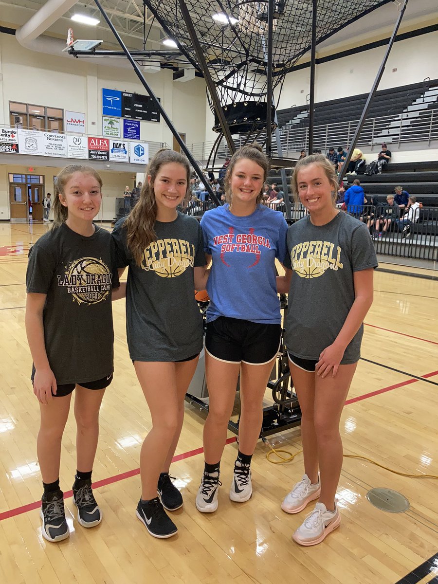 LadyDragonBask1's tweet photo. 24 more days till we all get to be together!! Proud of these girls for putting in work in the A.M. this week. https://t.co/NvgfTD0seF