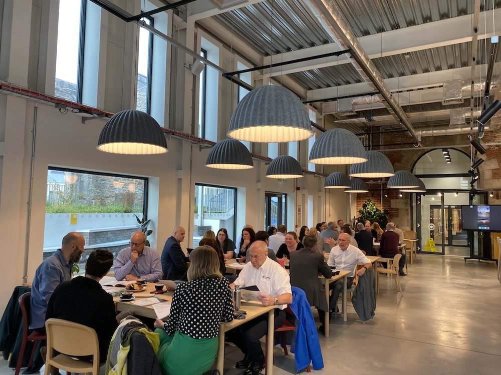 Plymouth Manufacturers Group (@mypmg) on Twitter photo Click here to read our latest e-newsletter! mailchi.mp/62b68246ac5f/t…
or sign up to our mailing list here: mypmg.co.uk/contact/
Pic below is from our first in the flesh event in 18 months <a href="/TheMarketHallUK/">TheMarketHall</a> thank you to <a href="/realideasorg/">Real Ideas</a> for hosting! Click here to read our latest e-newsletter! mailchi.mp/62b68246ac5f/t…
or sign up to our mailing list here: mypmg.co.uk/contact/
Pic below is from our first in the flesh event in 18 months <a href="/TheMarketHallUK/">TheMarketHall</a> thank you to <a href="/realideasorg/">Real Ideas</a> for hosting!