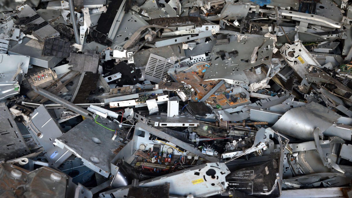 As consumers and public and private sector stakeholders, we need to be more skeptical about cryptocurrencies. Let's collectively listen and change our behavior by concentrating on the science of both energy usage and e-waste impacts bit.ly/39Tk7Kv