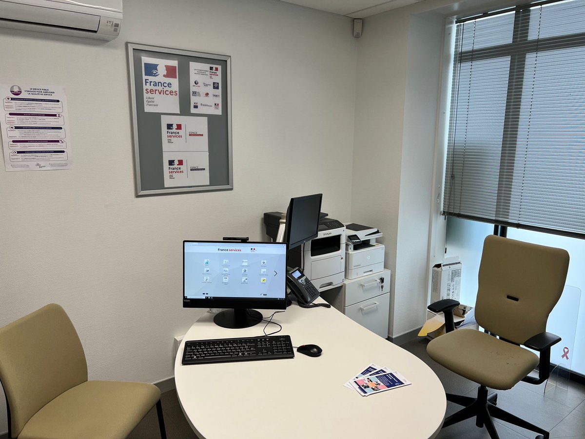 RANouvAquitaine's tweet photo. #ServicePublic 
Inauguration de l'espace #FranceServices de #Mirambeau (17), point d’accueil unique pour accéder aux services publics https://t.co/p1uvfXDNsf