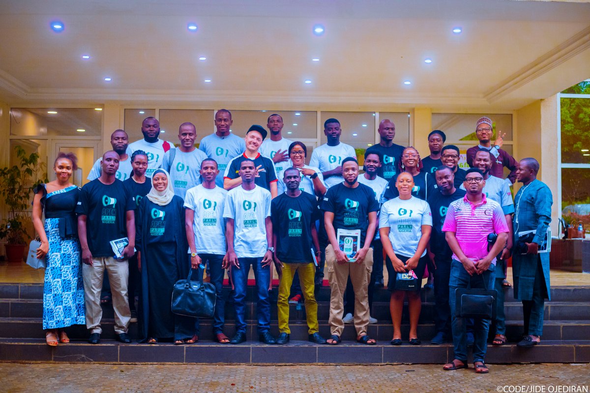 Super proud as #TeamMagamba was recently in Abuja, Nigeria to launch @OpenParlyNG!
We now have young people in 4 African countries using smartphones to tweet from Parliament breaking down what happens behind closed doors getting young people demanding action from their MPs.