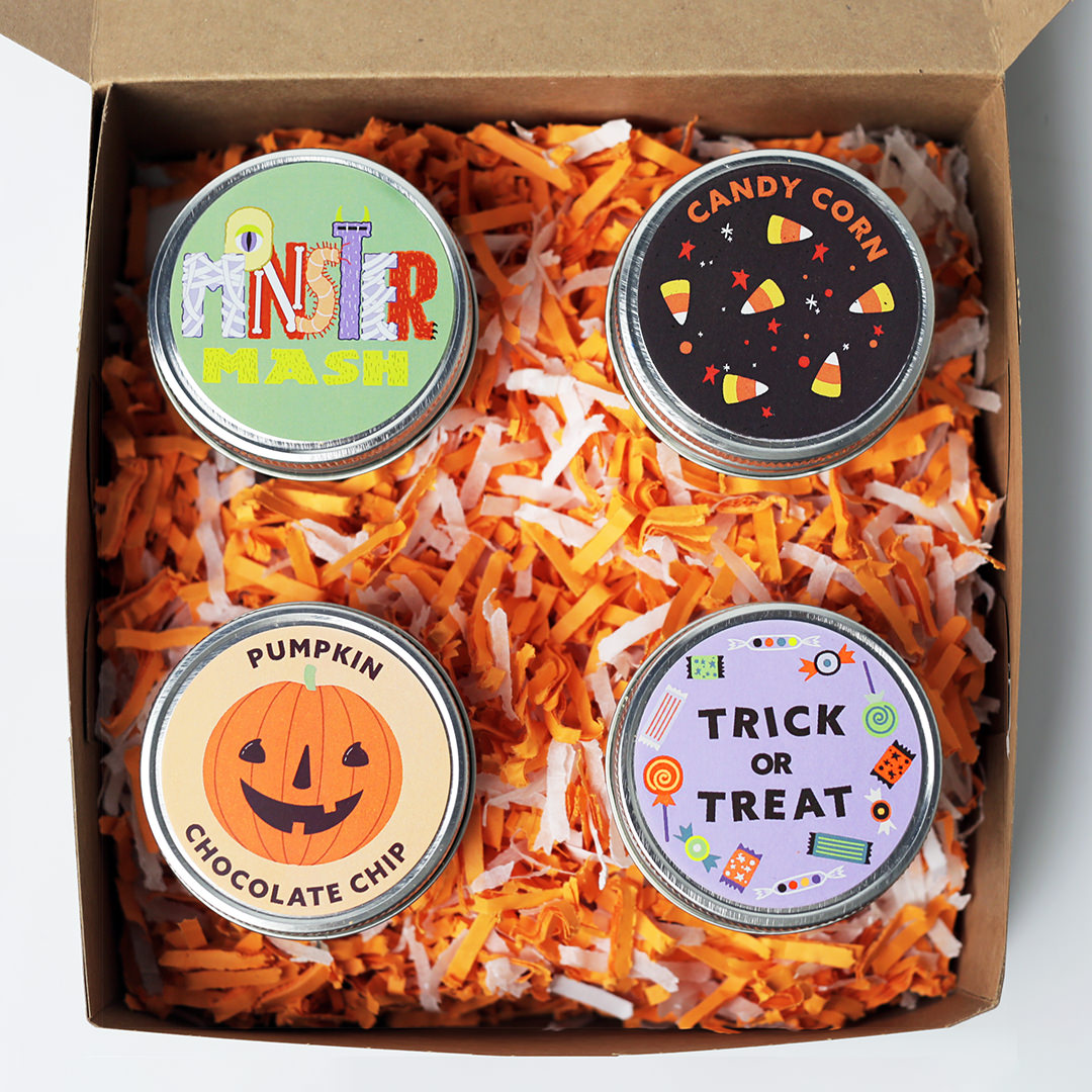 Charm_CityCakes's tweet photo. Celebrate this spooky season with some mouthwatering cake jars! Introducing our bewitchingly good fall flavors! Buy individually or as a set, preorder yours today. 🦇💜👻

https://t.co/77560kdvUx

#spookyseason #halloween #cakejar #spooky #trickortreat #pumpkin  #charmcitycakes https://t.co/T9s7JOjgmK