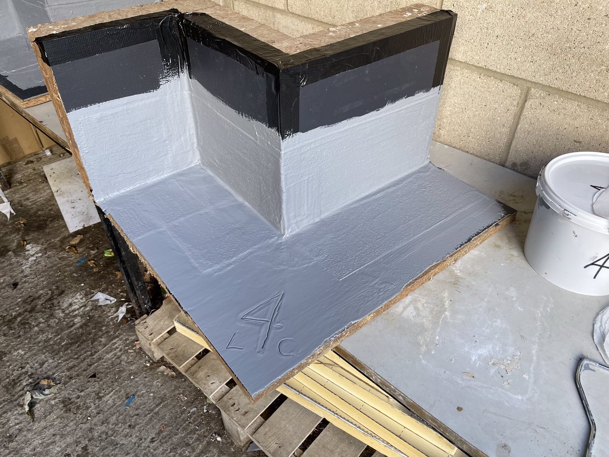 AcademyGla's tweet photo. SIG Hydrostop AH15+ liquid waterproofing course completed yesterday, 8 trainees, 8 completions and a chance to work in the flat roofing industry.#GLA #SIG #HollesleyBay #Liquidwaterproofing #Jobs #Skills #Training https://t.co/CaSXymPpra