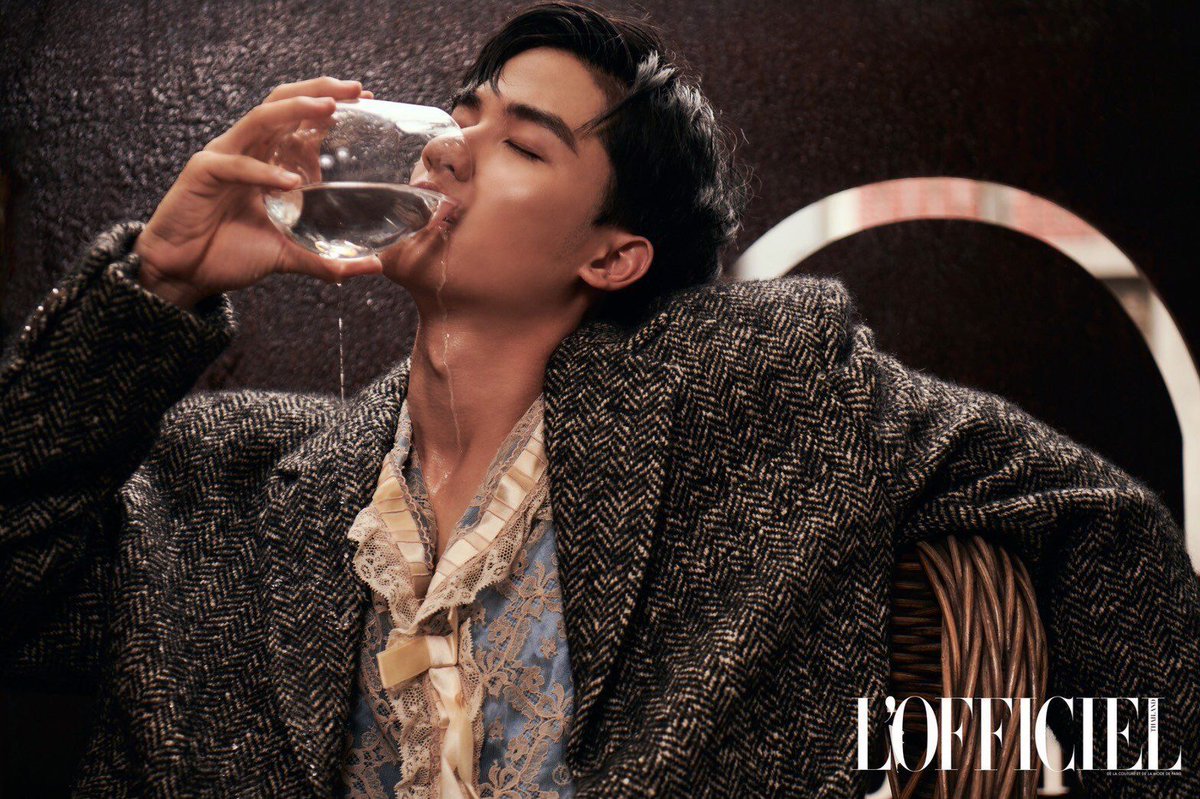 hourly tay tawan tweet media