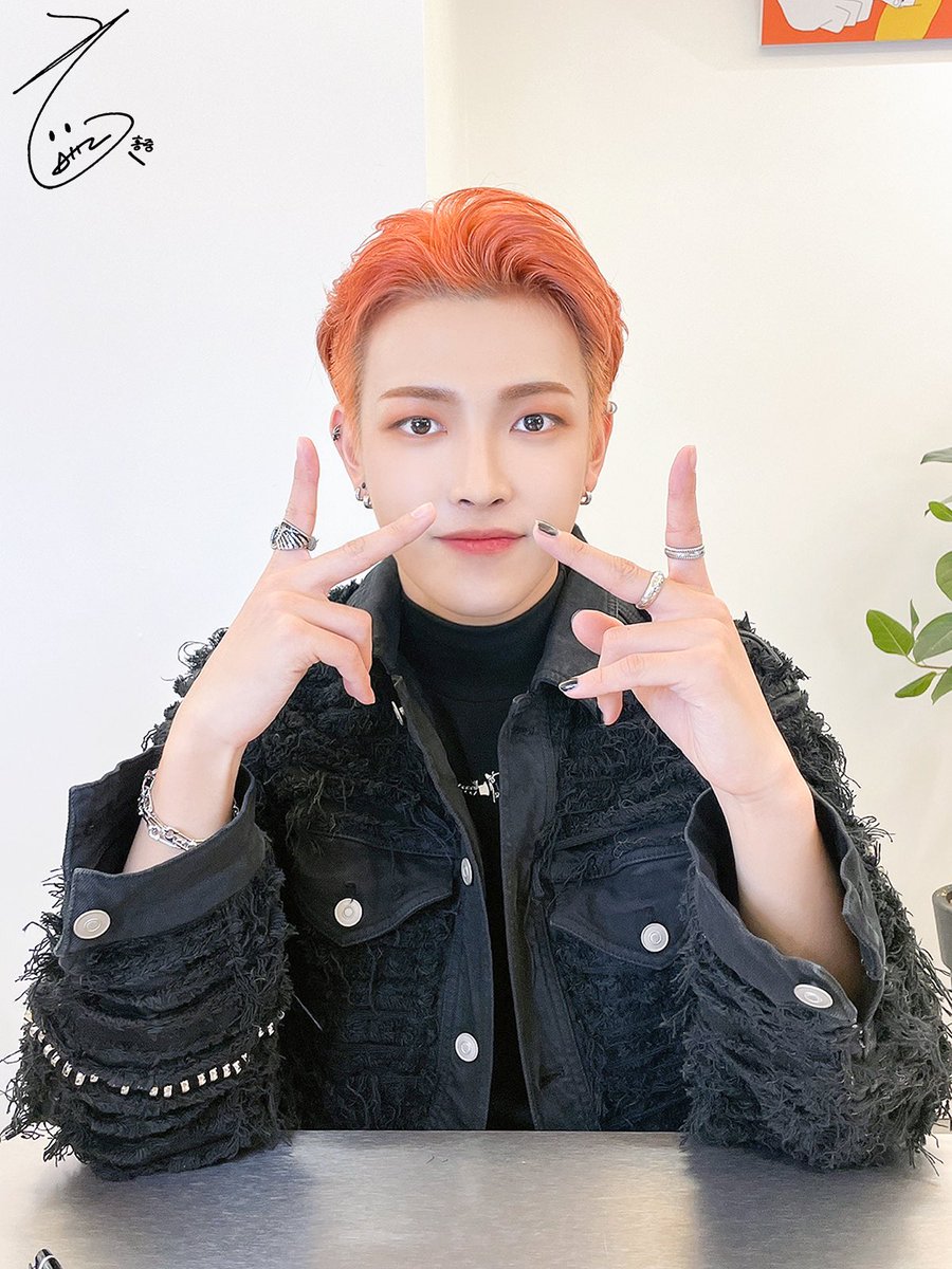 ً (@hjoonglooks) on Twitter photo 