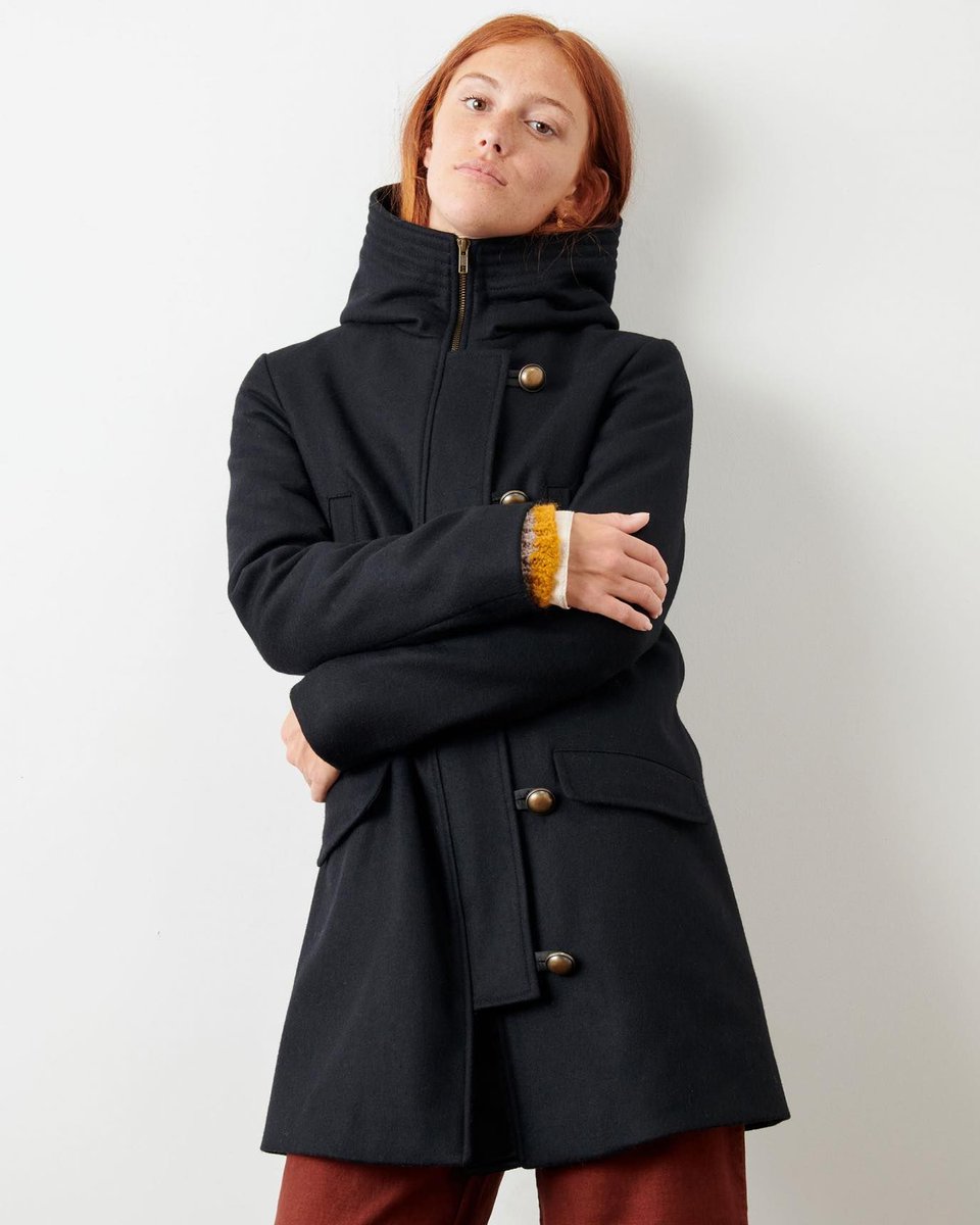 maistendencia's tweet image. [ 🛍️ ] Abrigo Sessùn Camp Night

🛒 maistendencia.com/20-moda-mujer vía @maistendencia

#maistendencia #modamujer #MaisonScotch