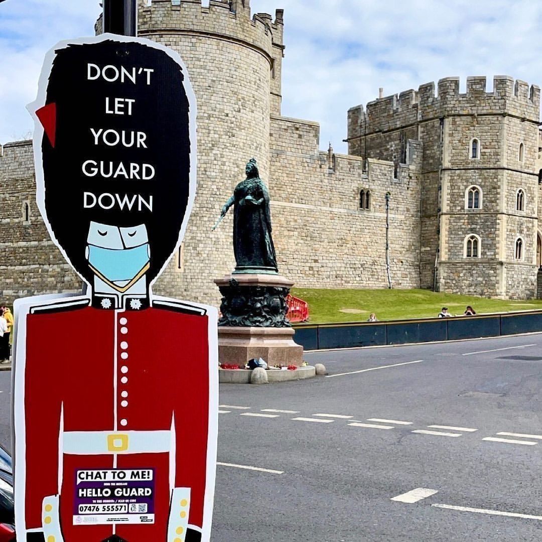 Hello Lamp Post has been introduced to playfully engage and encourage people to #Explore, #ShopLocal and #Engage with #MyRoyalBorough. ⠀⠀⠀
⠀
Find out more by clicking on the link in their bio and head to “Hello My Royal Borough” 💂🏼

#TalkingGuards #DontLetYourGuardDown