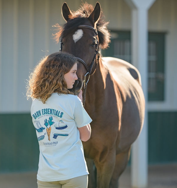 Having the barn essentials is well... essential! Get this Equestrian Prep Barn Essentials shirt in-store! 🧽
.
.
.
.
#horsecentstackshop #equestrianprep